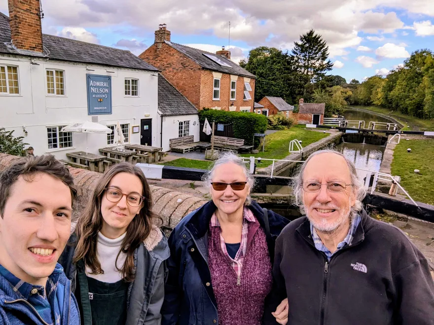James Warren and family at Braunston, with the Admiral Nelson at Lock 3 behind them